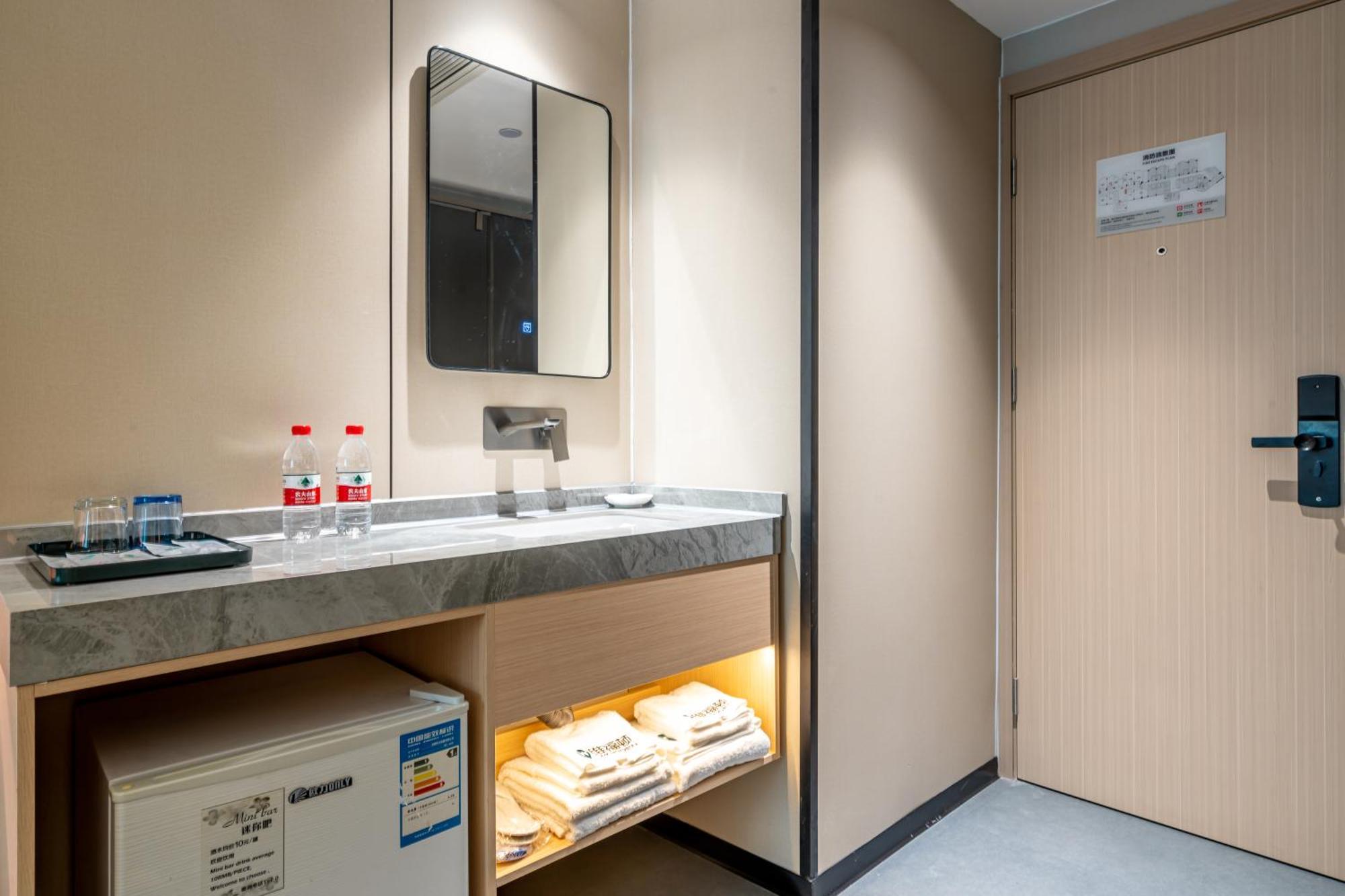 Waifiden Hotel -Former Tokai Hotel - Xiaobei Metro Station - During The Canton Fair, There Will Be Shuttle Buses For Transportation Back And Forth Eksteriør bilde
